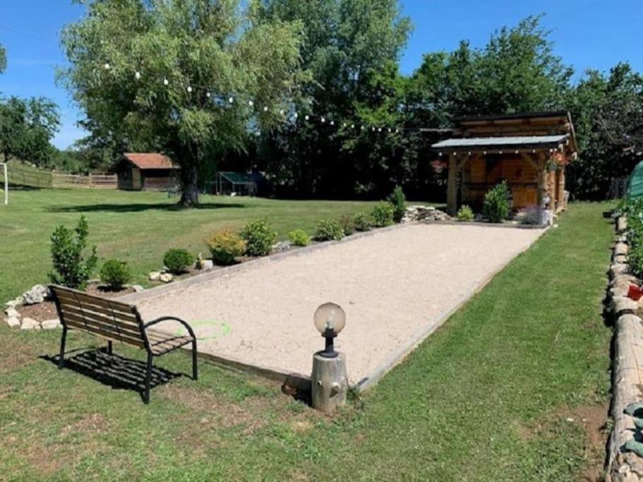 Gite Chalet, Au Doubs Logis Pierrefontaine-les-Varans Exterior foto